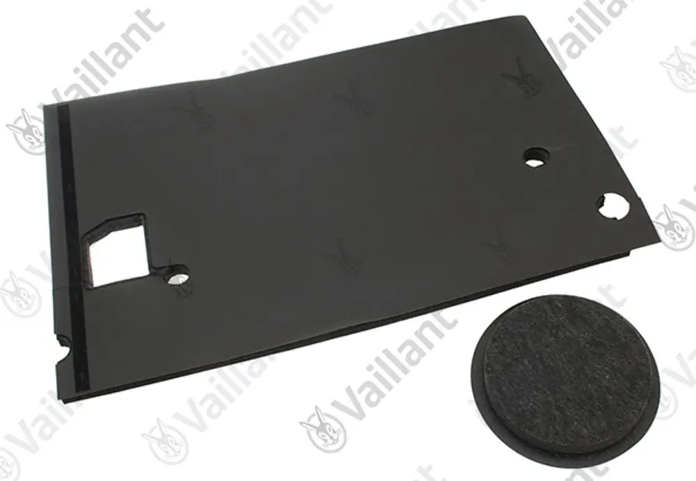 Vaillant Schallschutzisolierung aus schwarzem Material, rechteckig mit zwei Öffnungen, kombiniert mit einer runden, schwarzen Dichtung.
